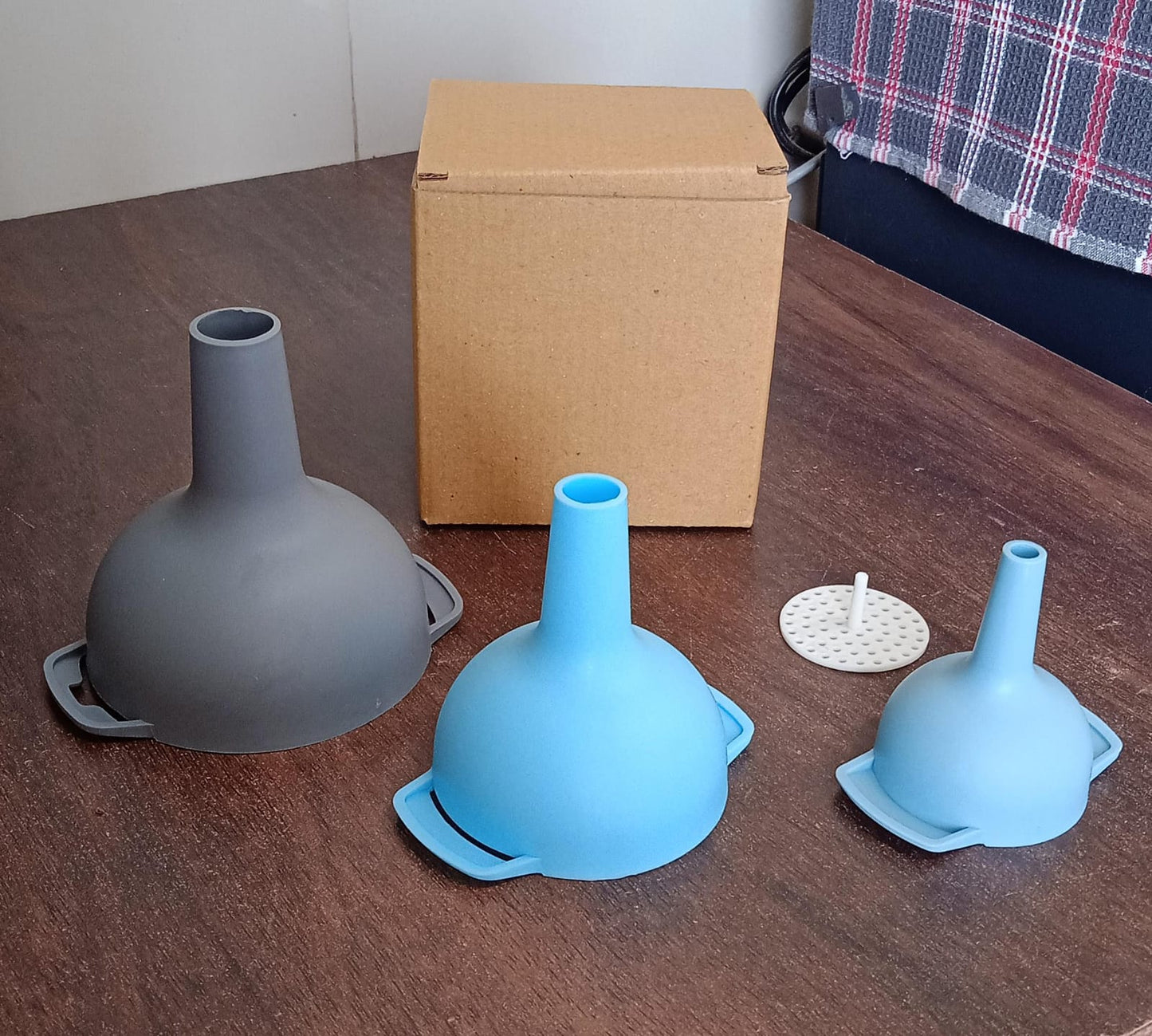 3-in-1 Kitchen Funnel Set – Food-Grade Plastic Funnels with Detachable Strainer for Liquids, Dry & Powder Ingredients